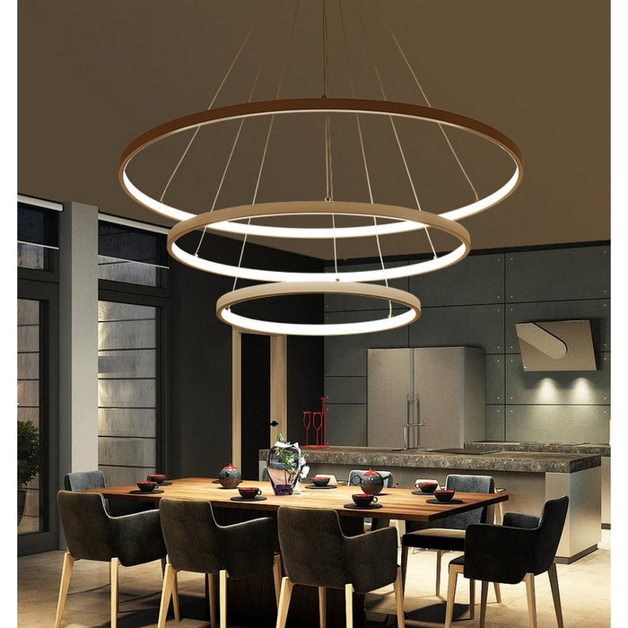 Lámpara colgante moderna con anillos circulares LED integrado, cuerpo de aluminio y acrílico.